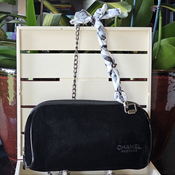 CHANEL Black Velvet Clutch W/Crossbody Chain & Twilly Added - Picture 1 of 16
